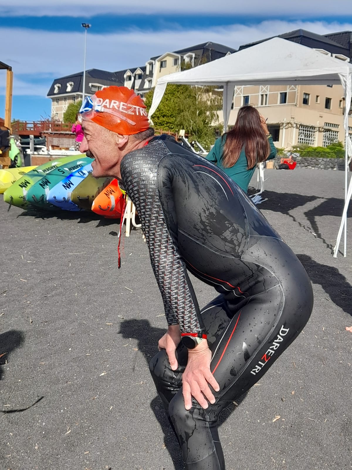 24k para cruzar el Villarrica nadando